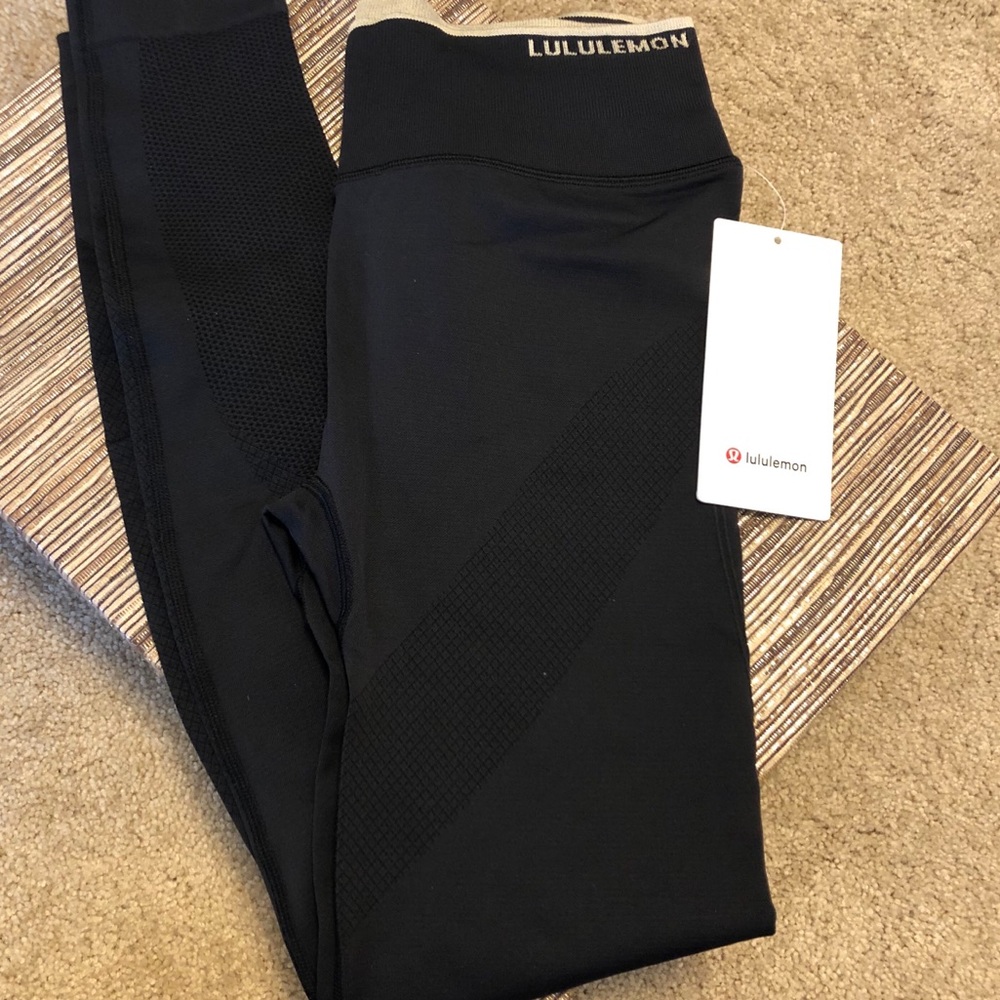 BRAND NEW Lululemon Leggings